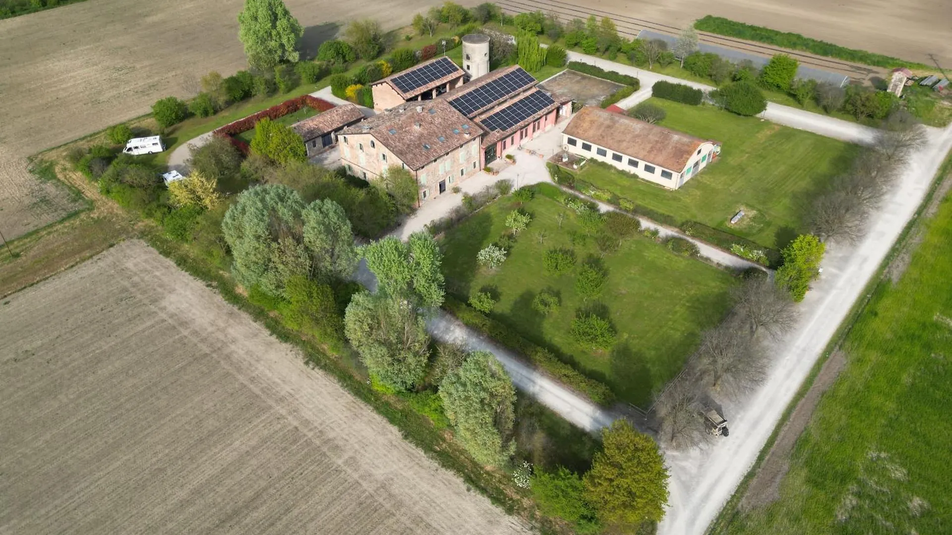 Bauernhof Villa Agriturismo San Giuseppe SantʼIlario dʼEnza